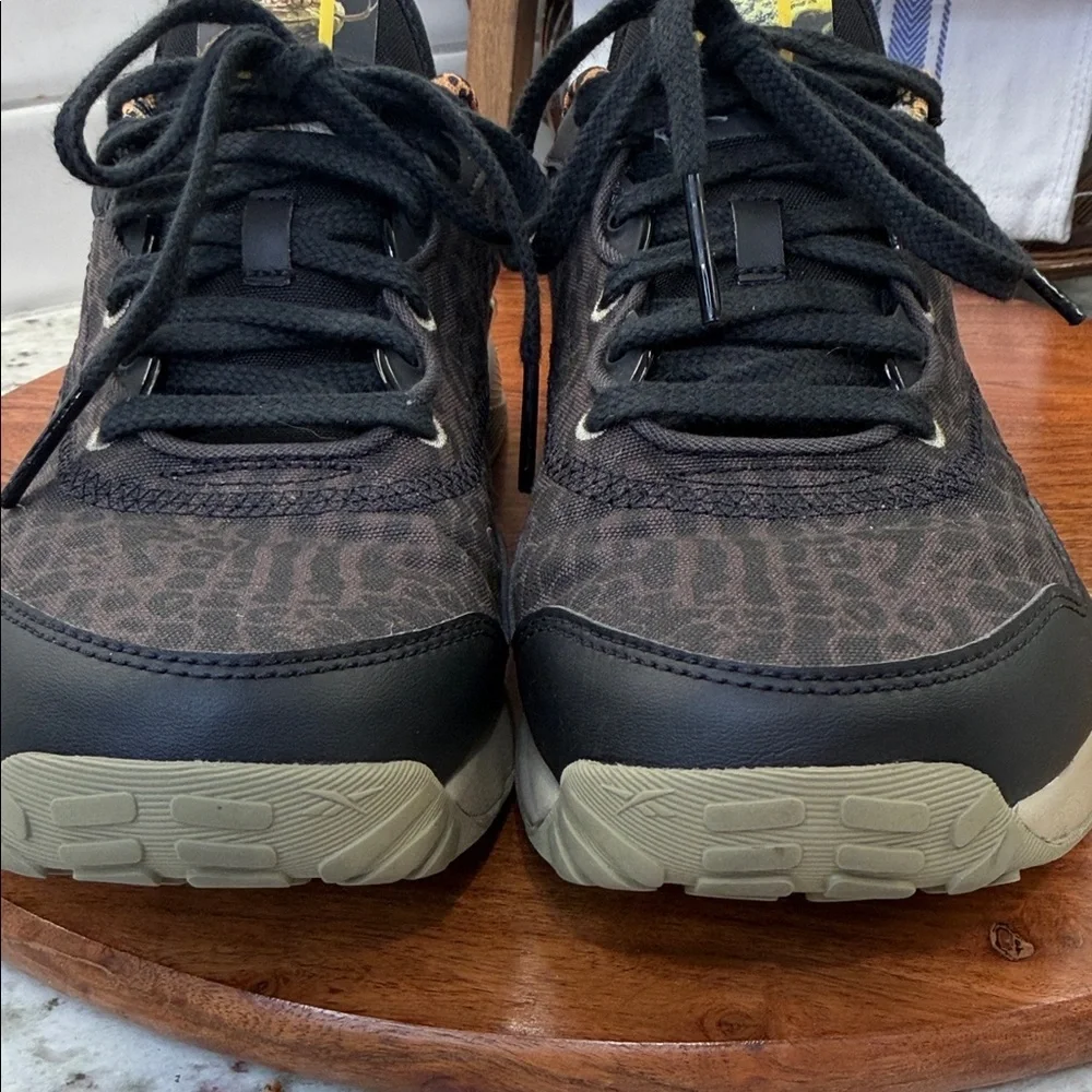 Reebok Nano X2 Grow, produced in collaboration with National Geographic